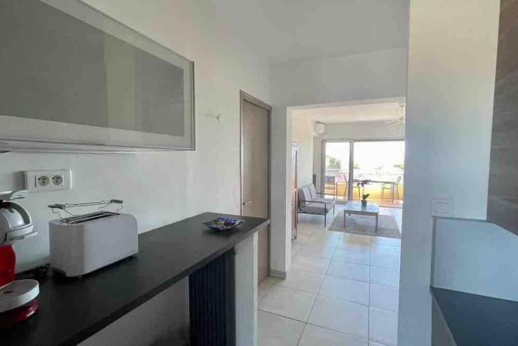 Appartement 2 Chambres Terrasse Vue Mer Кари Ле Рует Екстериор снимка