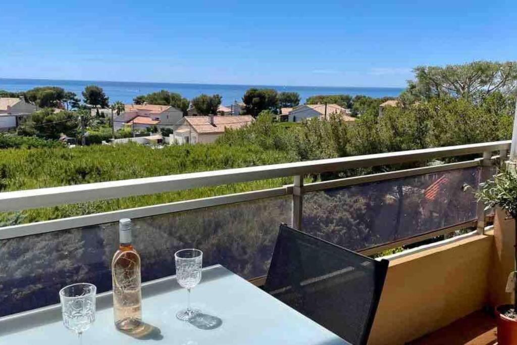Appartement 2 Chambres Terrasse Vue Mer Кари Ле Рует Екстериор снимка